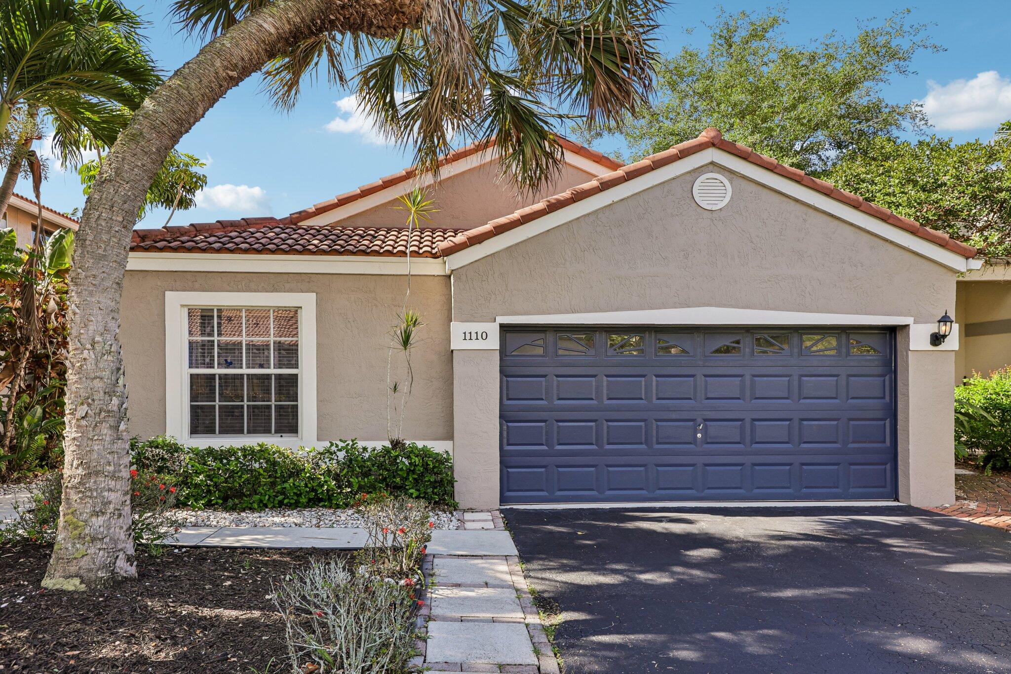 BRIDGEWATER AT PLANTATION - Residential