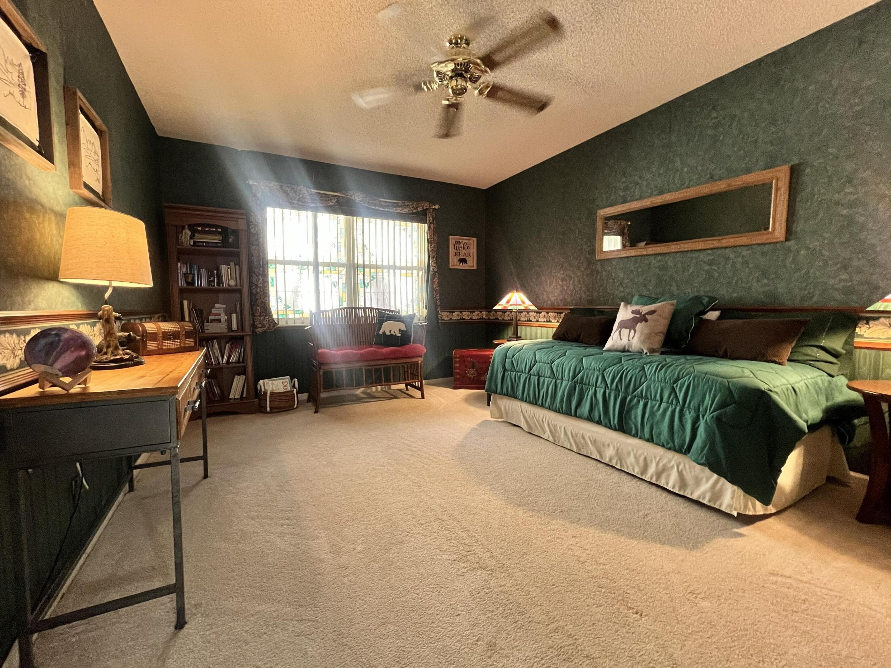 BRIDGEWATER AT PLANTATION - Residential