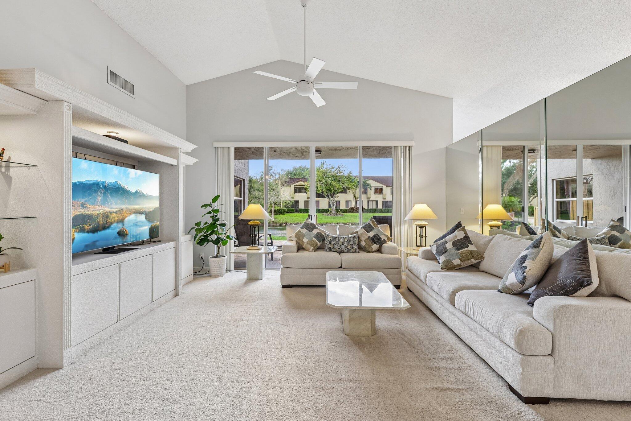 BRIDGEWATER AT PLANTATION - Residential