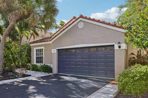Tiny photo for 1110 NW 105th Way, Plantation, FL 33322 (MLS # B26028202)