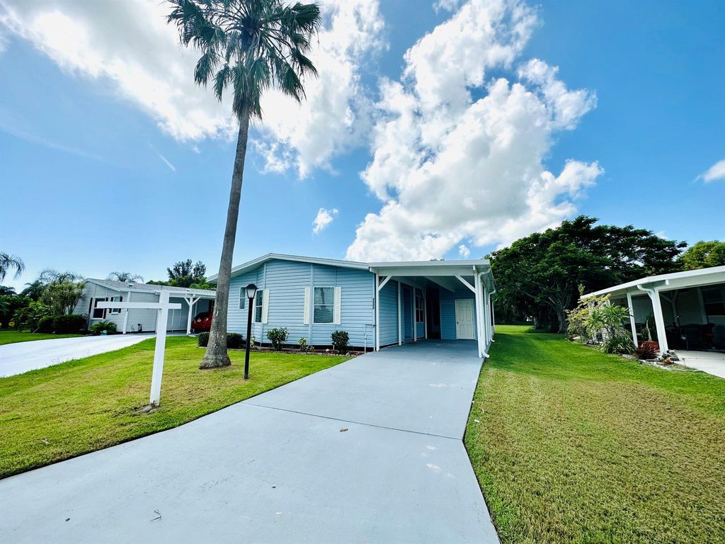 Photo of 3333 Columbrina Circle, Port St Lucie, FL 34952 (MLS # R10912719)