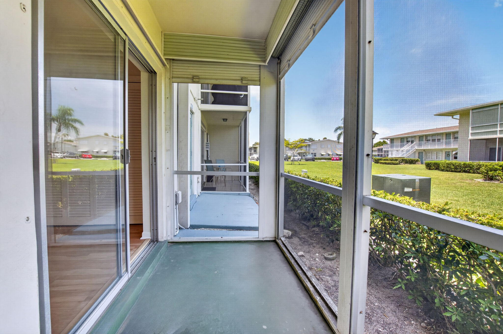 STERLING VILLAGE 660 CONDO - Residential