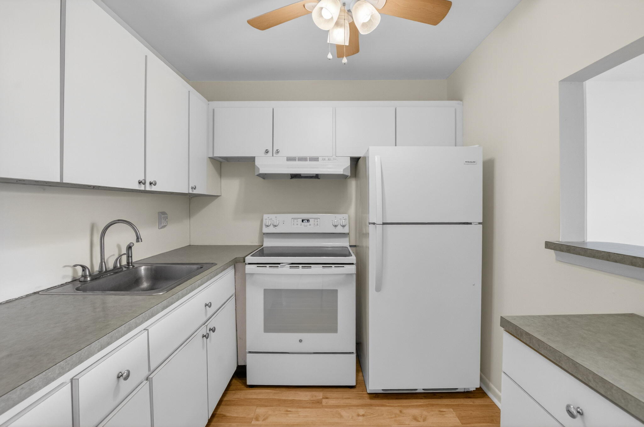 STERLING VILLAGE 660 CONDO - Residential