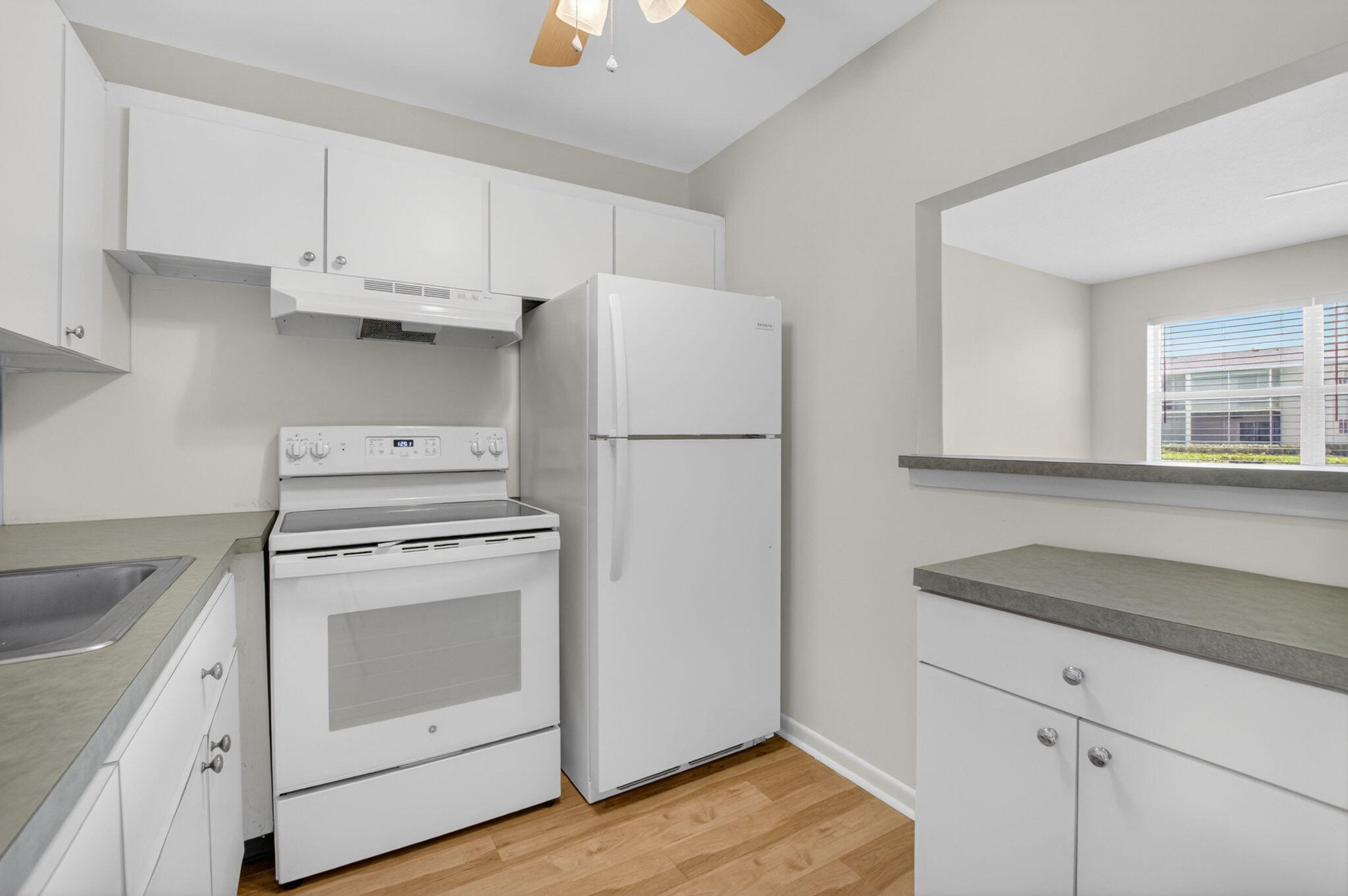 STERLING VILLAGE 660 CONDO - Residential