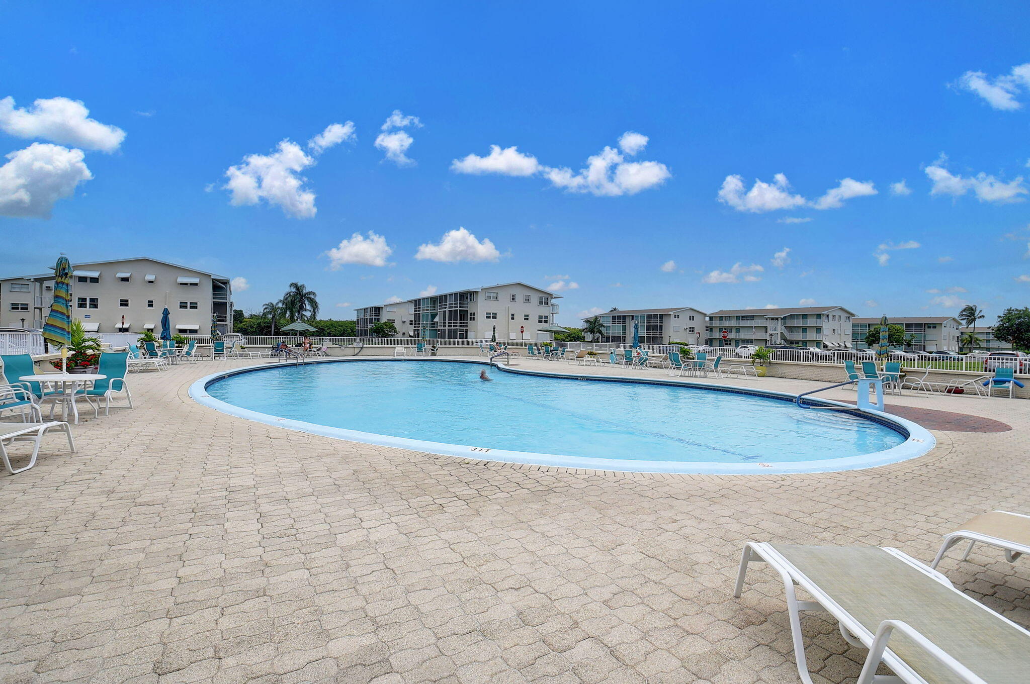 STERLING VILLAGE 660 CONDO - Residential