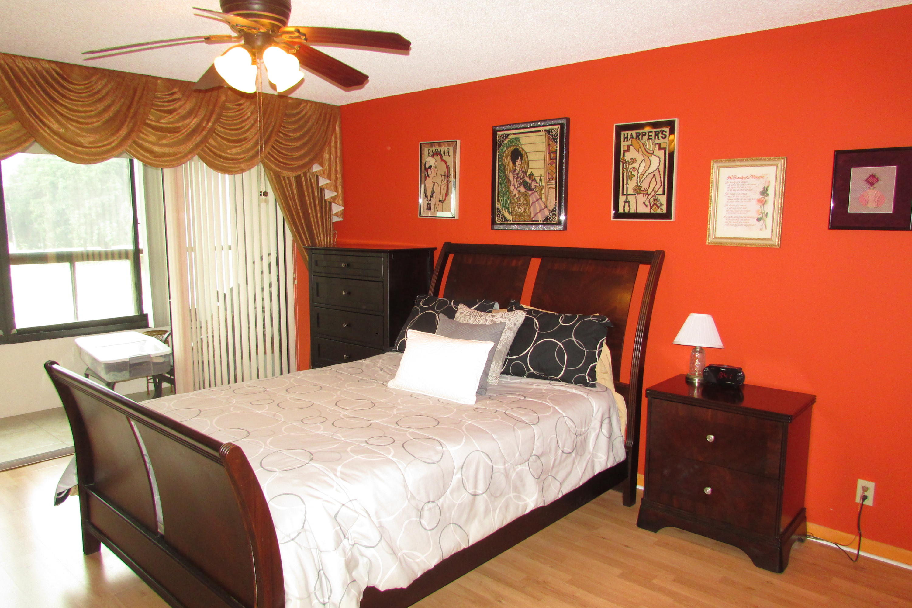 GLENS CONDO - Residential