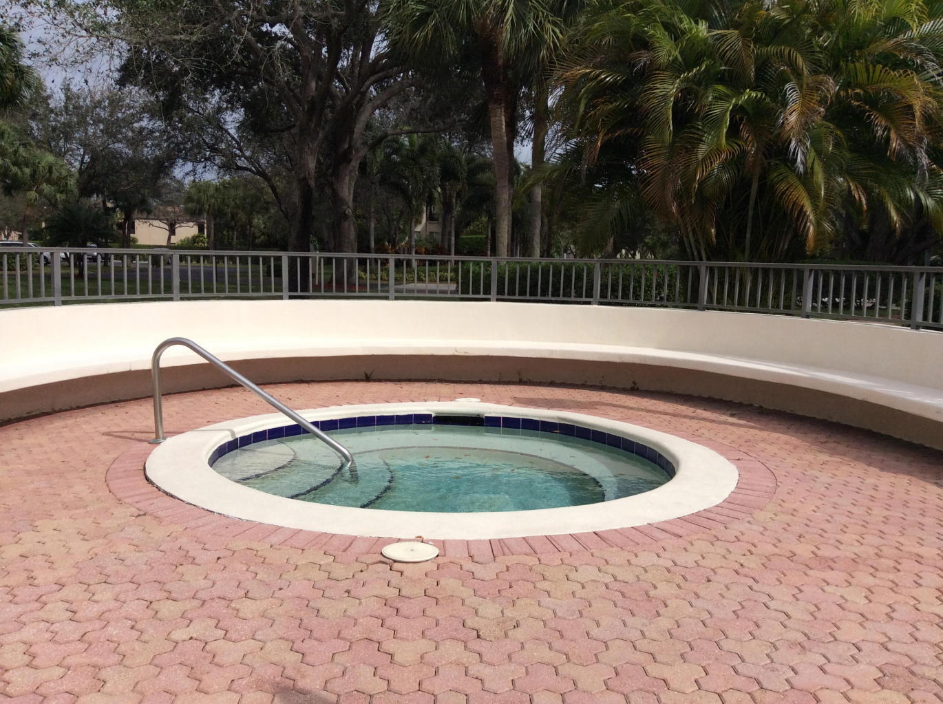 GLENS CONDO - Residential