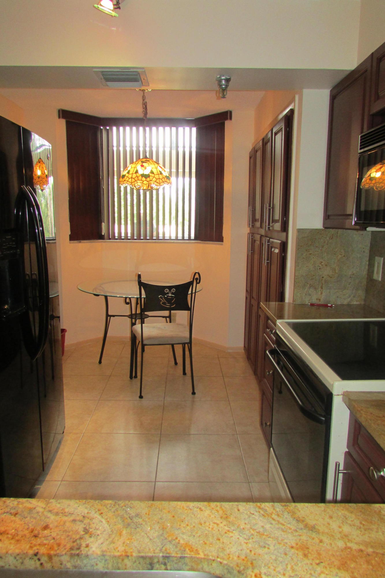 GLENS CONDO - Residential