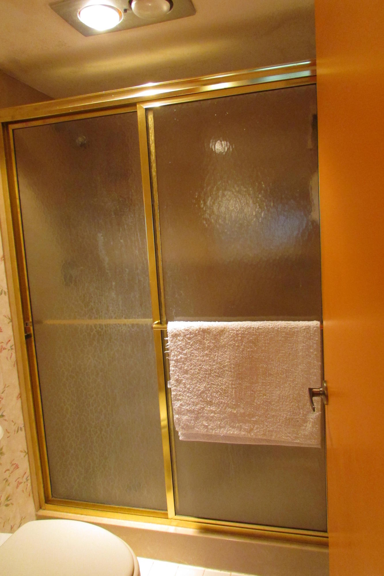 GLENS CONDO - Residential