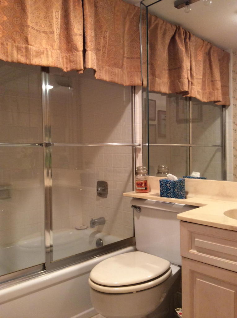 GLENS CONDO - Residential