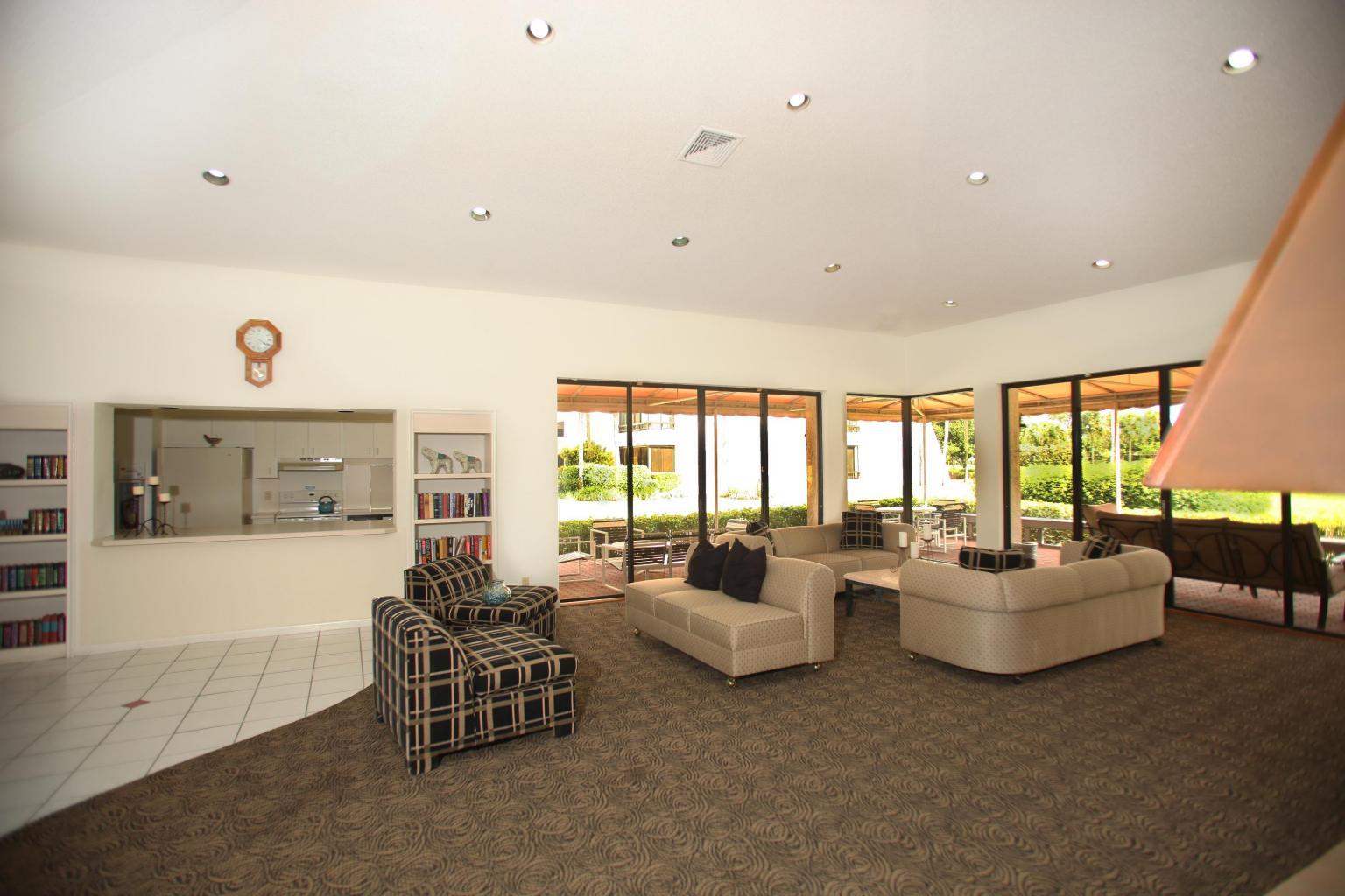 GLENS CONDO - Residential