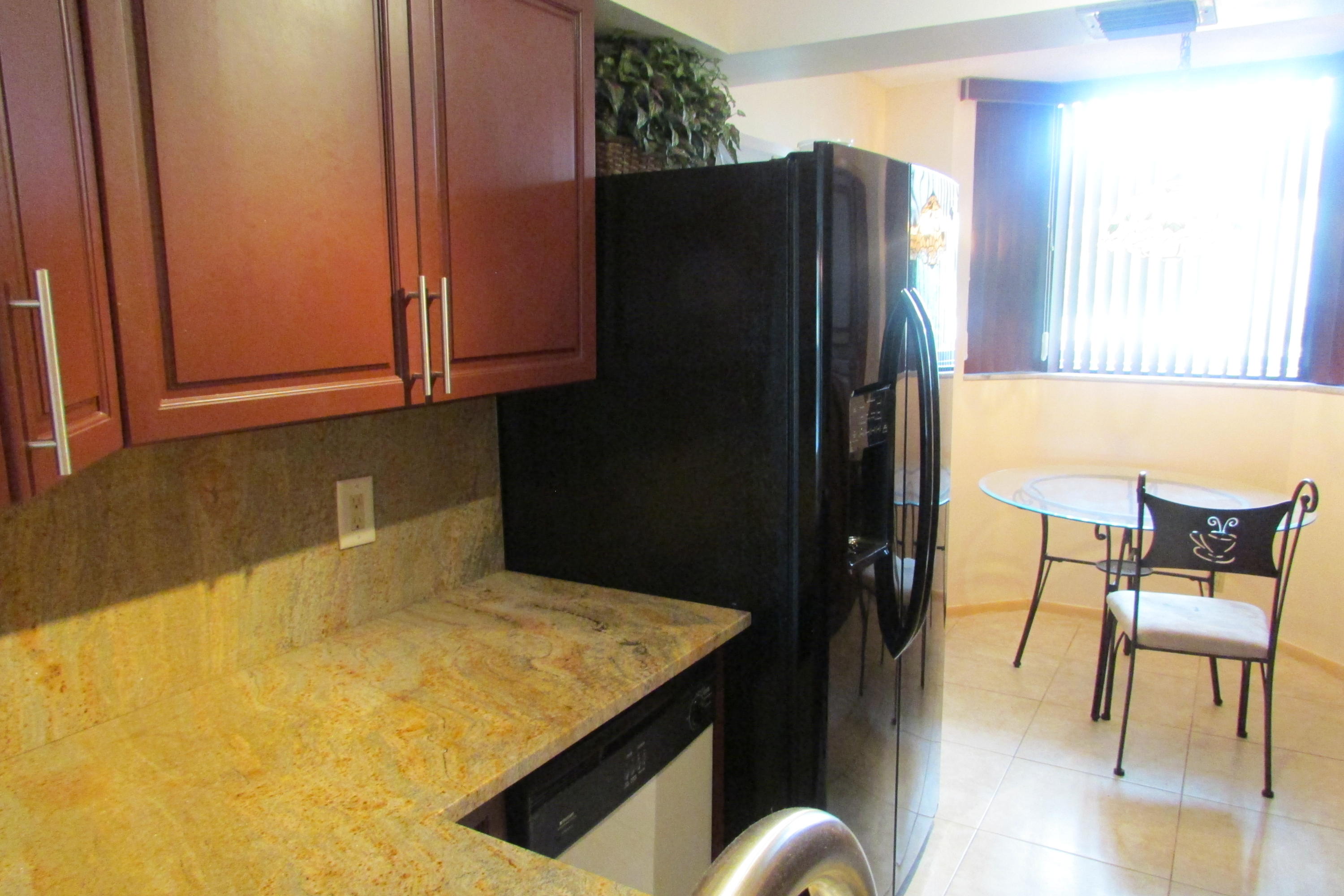 GLENS CONDO - Residential