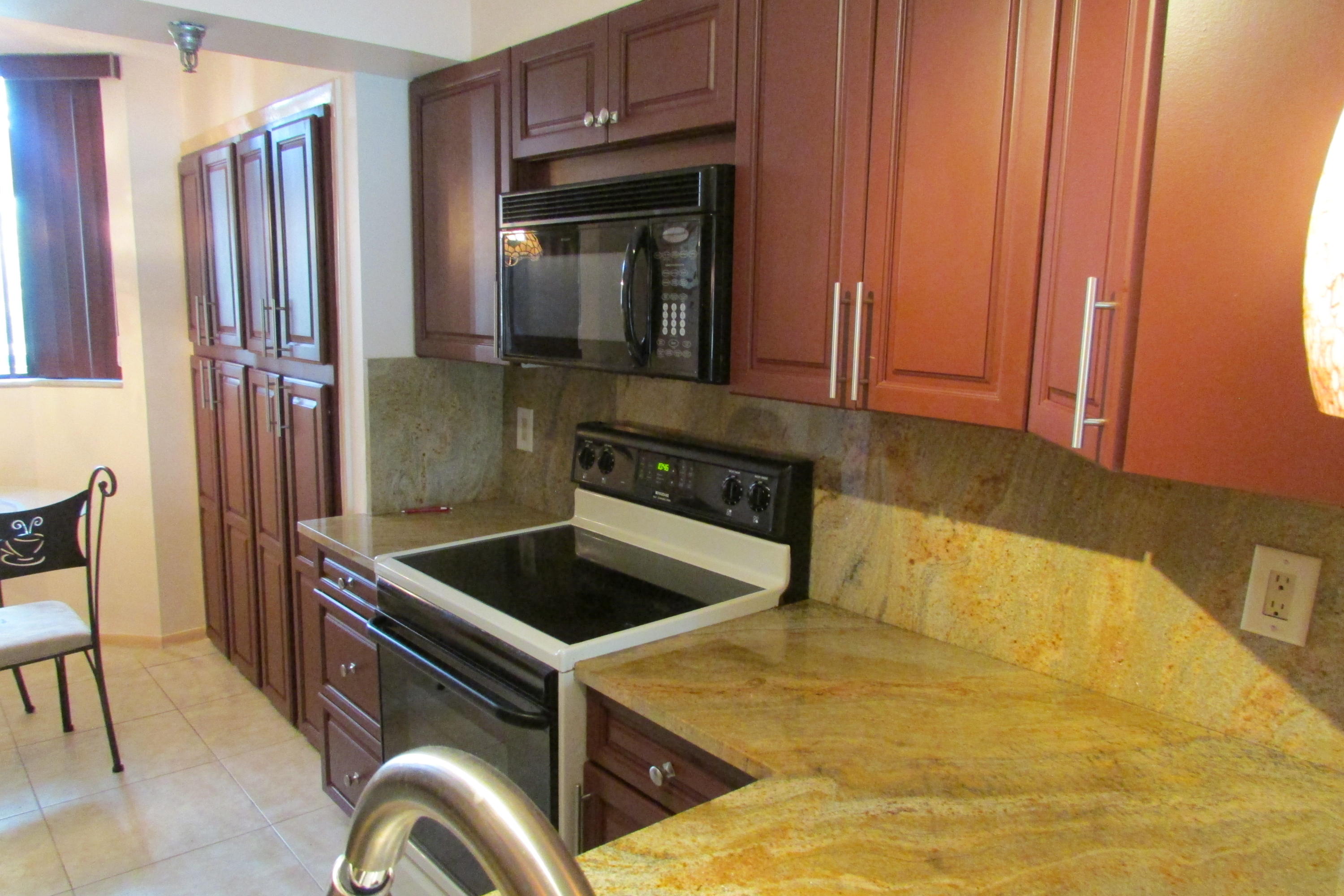 GLENS CONDO - Residential