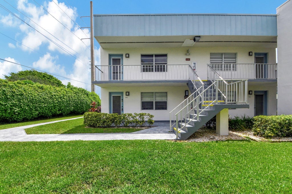 Photo of 624 Burgundy M, Delray Beach, FL 33484 (MLS # R11010161)