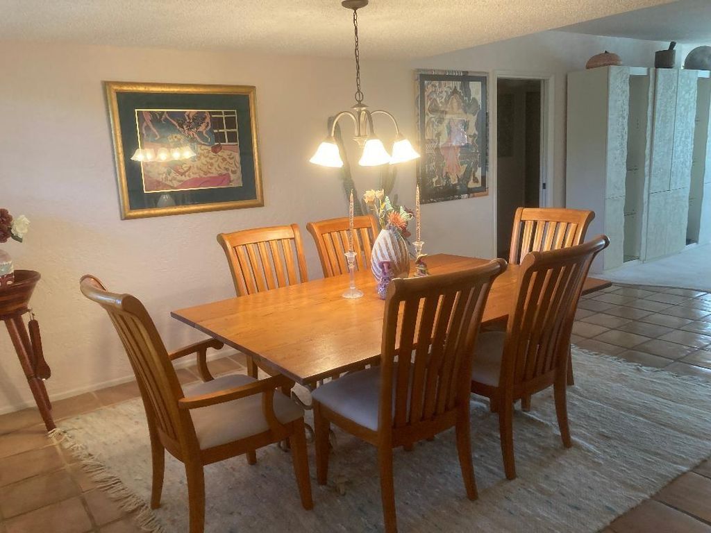 Photo of 565 Oaks Lane #410, Pompano Beach, FL 33069 (MLS # F10404323)
