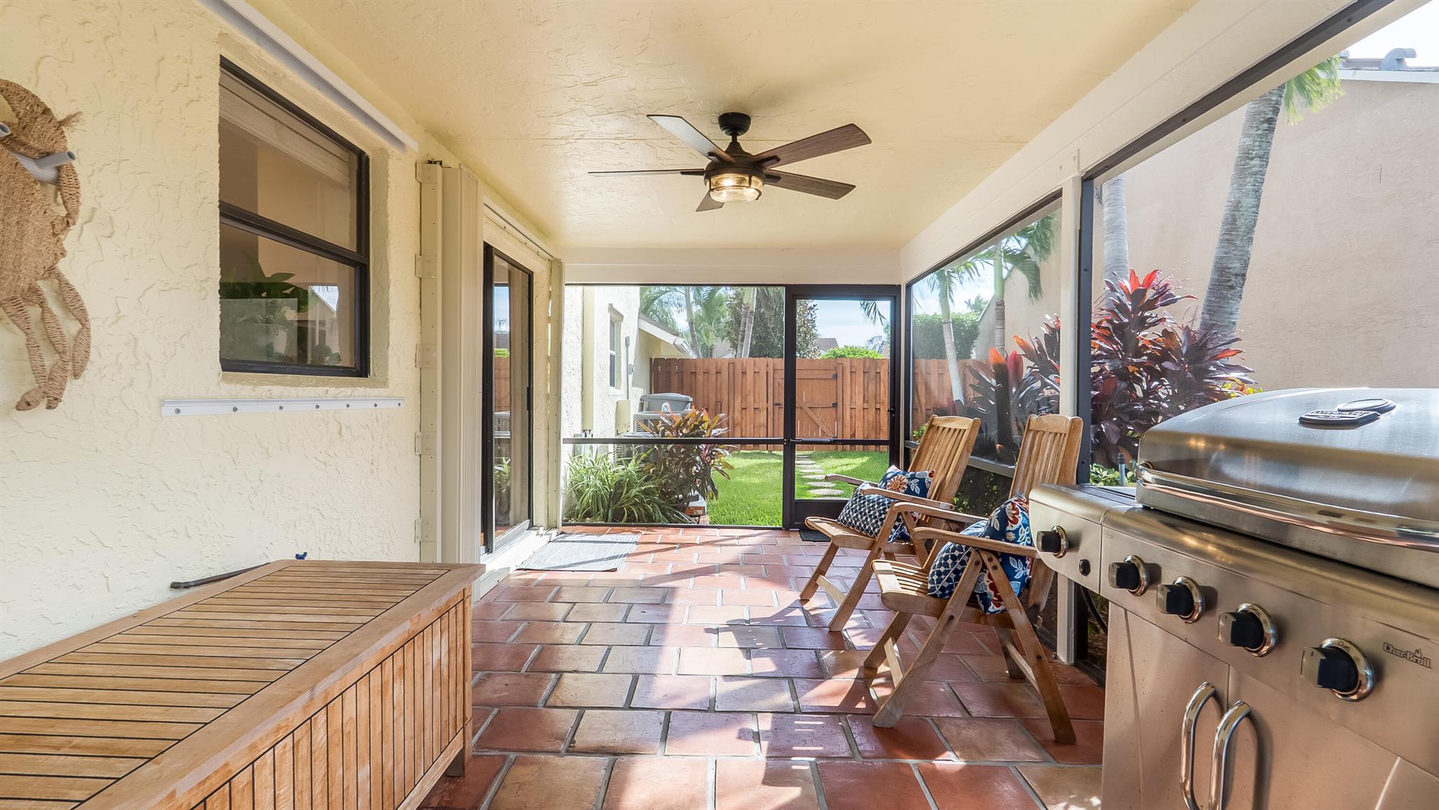 TRENDS AT BOCA RATON UNIT - Residential