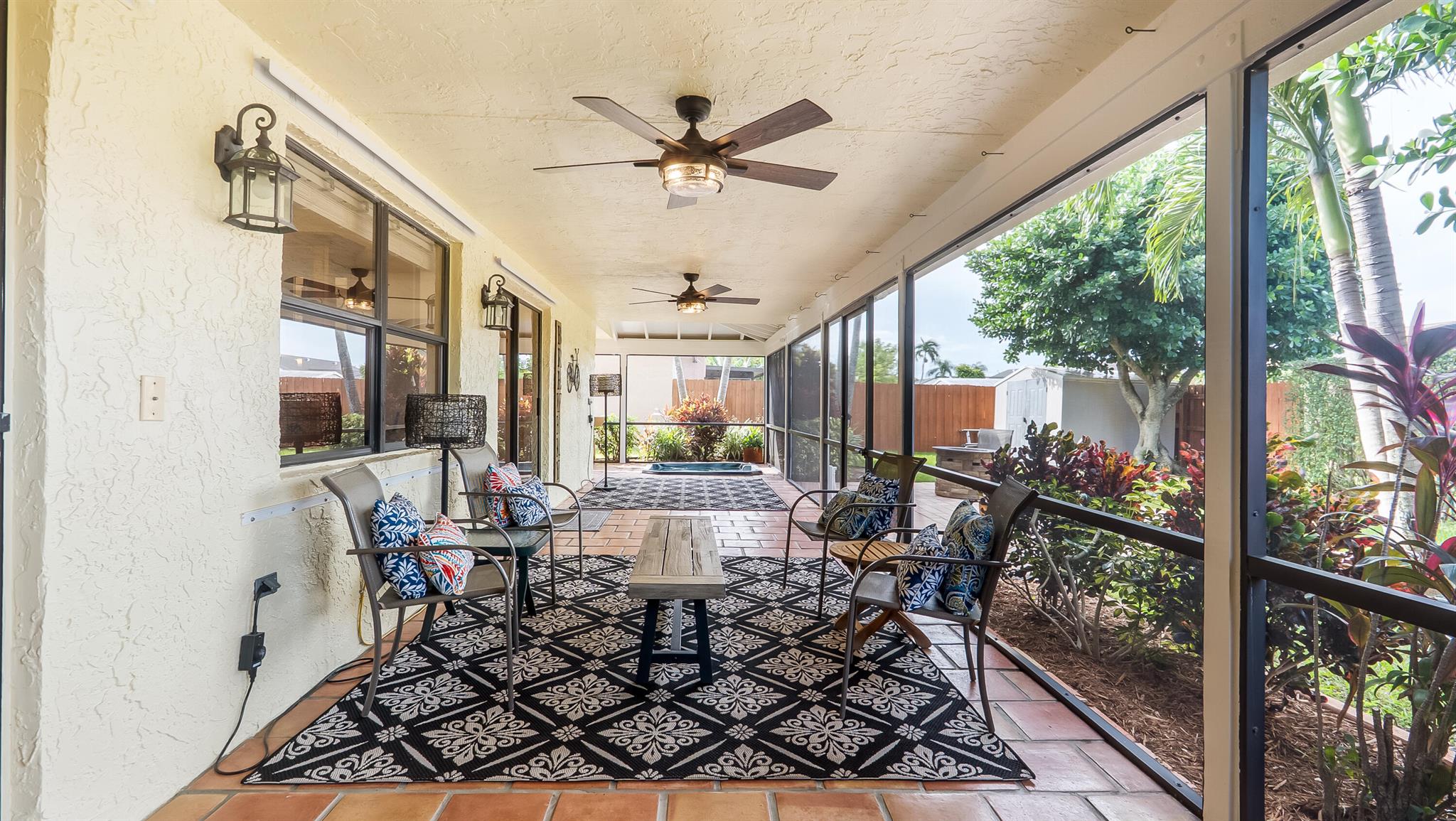 TRENDS AT BOCA RATON UNIT - Residential