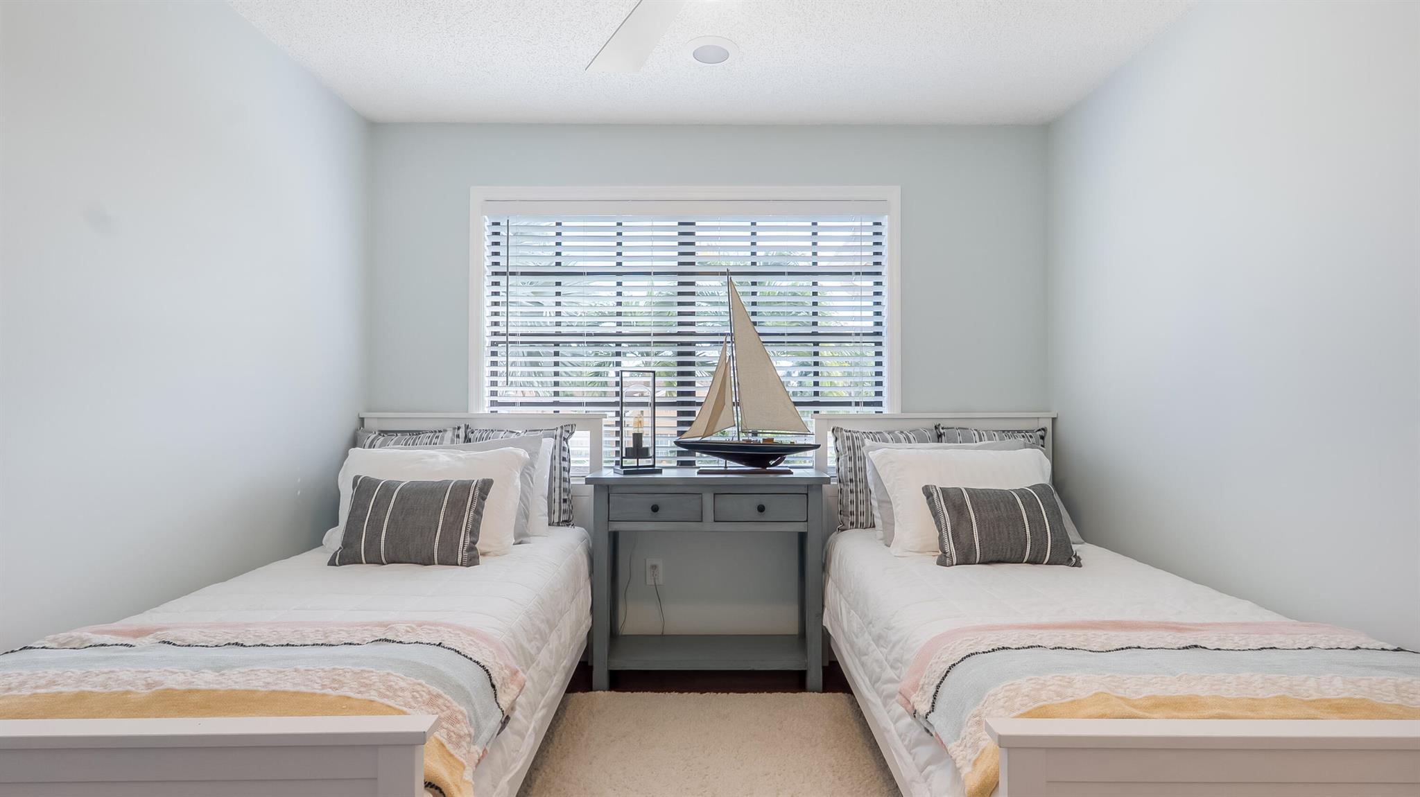 TRENDS AT BOCA RATON UNIT - Residential