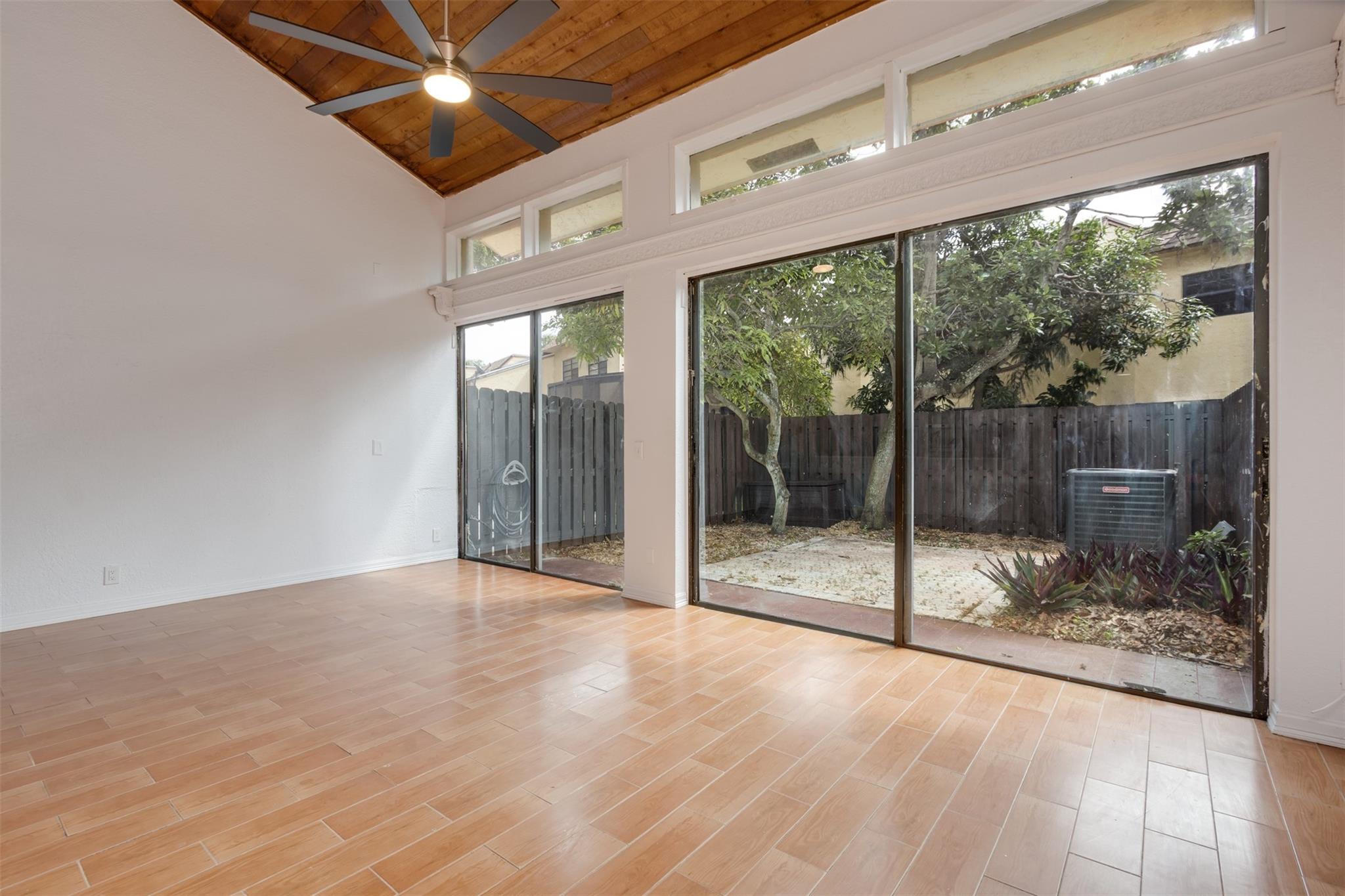 Villas Of Plantation 100- - Residential Lease