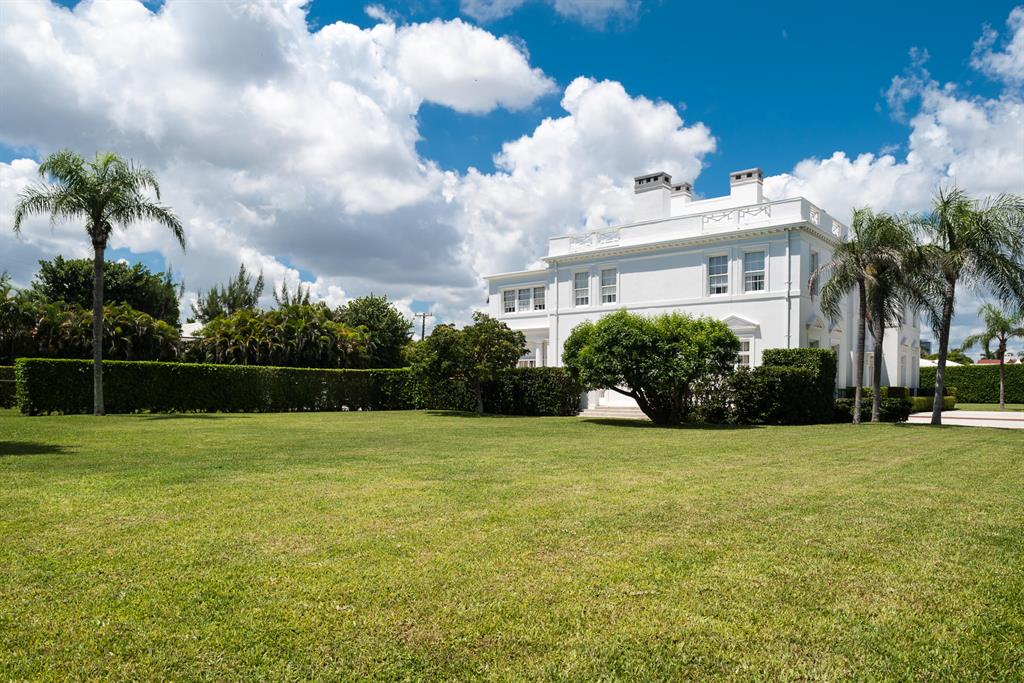 PRIMAVERA ESTATES (OCEAN - Residential