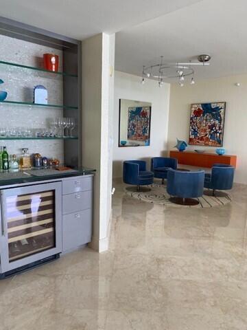 2700 NORTH OCEAN CONDO - Residential