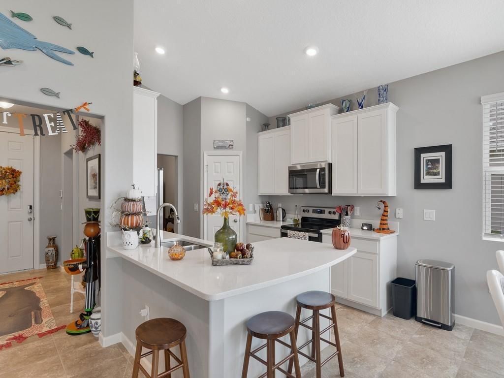 Photo of 1490 Carriage Court, Vero Beach, FL 32966 (MLS # B26020864)