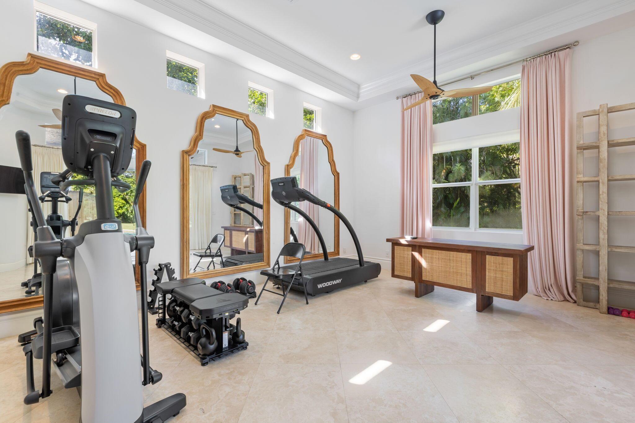 FOX RUN - Residential