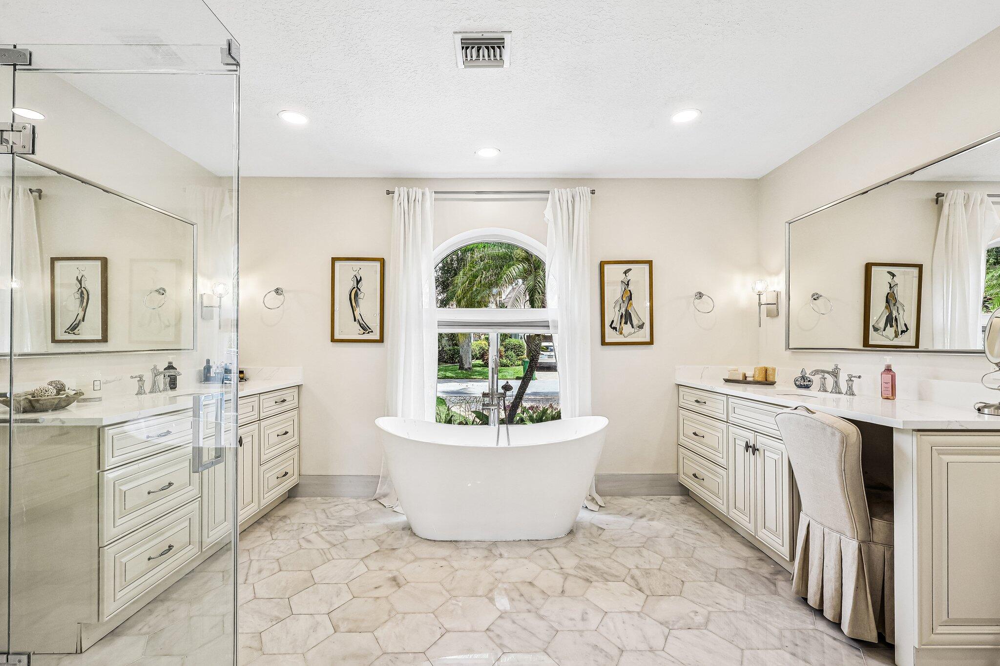 CORAL CREEK - Residential