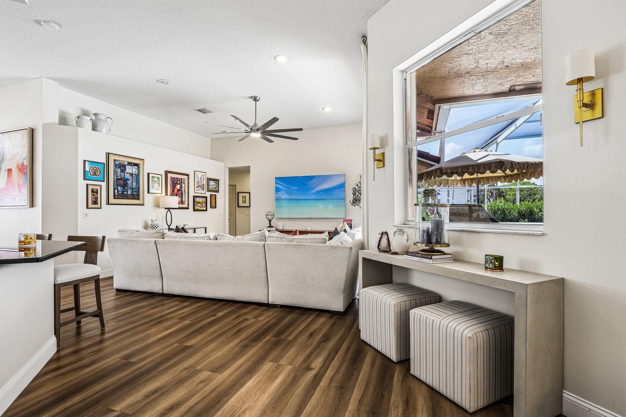 CORAL CREEK - Residential