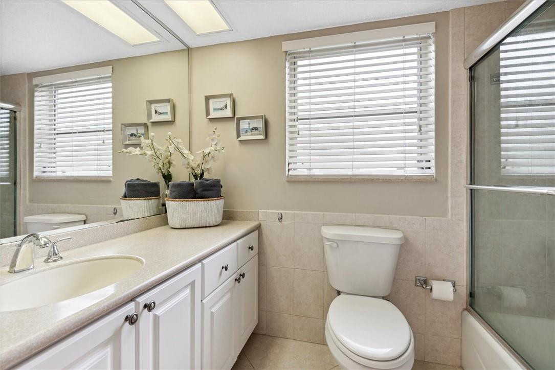 PALM AIRE COUNTRY CLUB - Residential