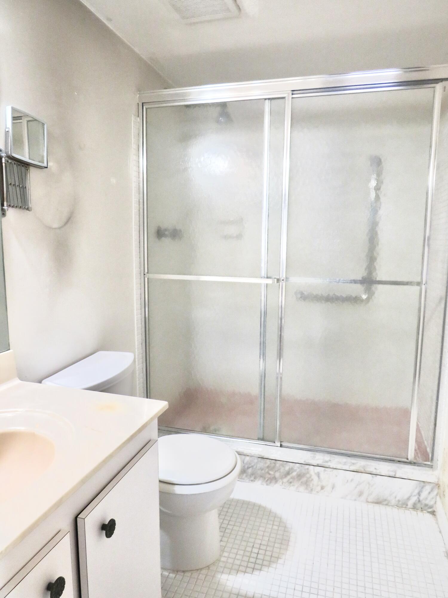 OAKBROOK II CONDO - Residential