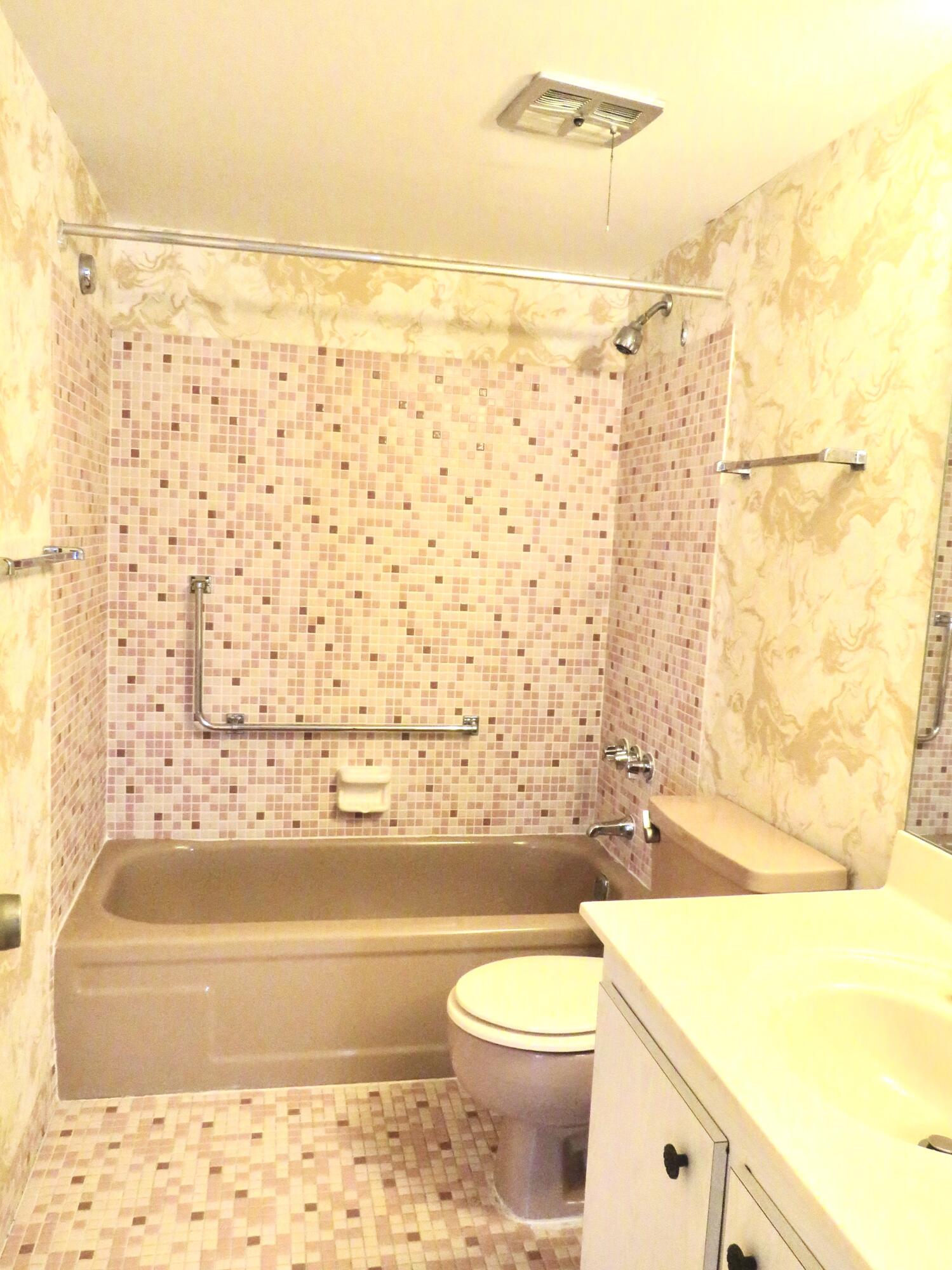 OAKBROOK II CONDO - Residential