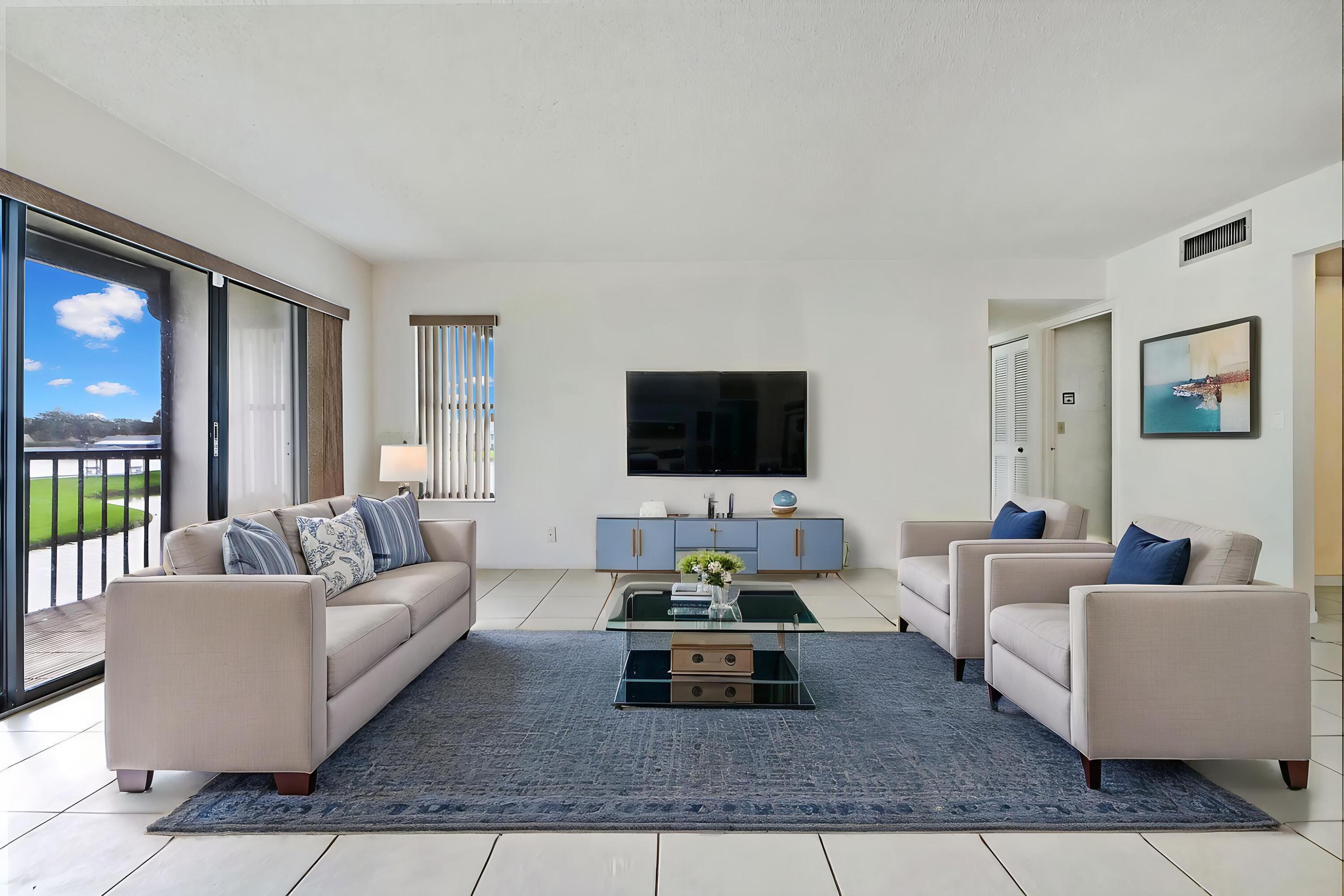 1005 Green Pine Boulevard C2