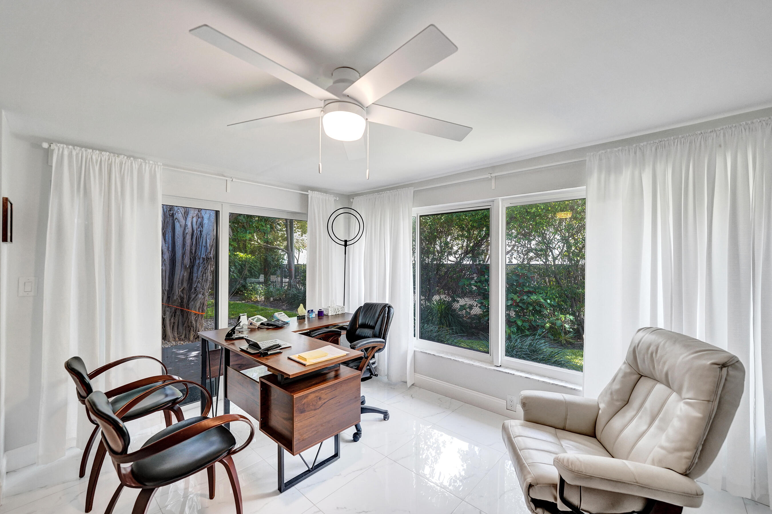 PALM CLUB CO-OP - Residential