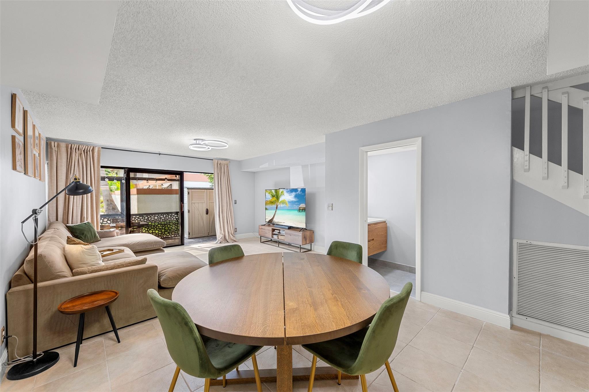 Townhomes at Orange Drive - Residential