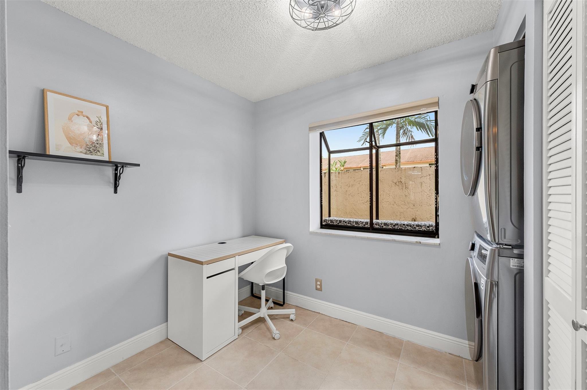 Townhomes at Orange Drive - Residential