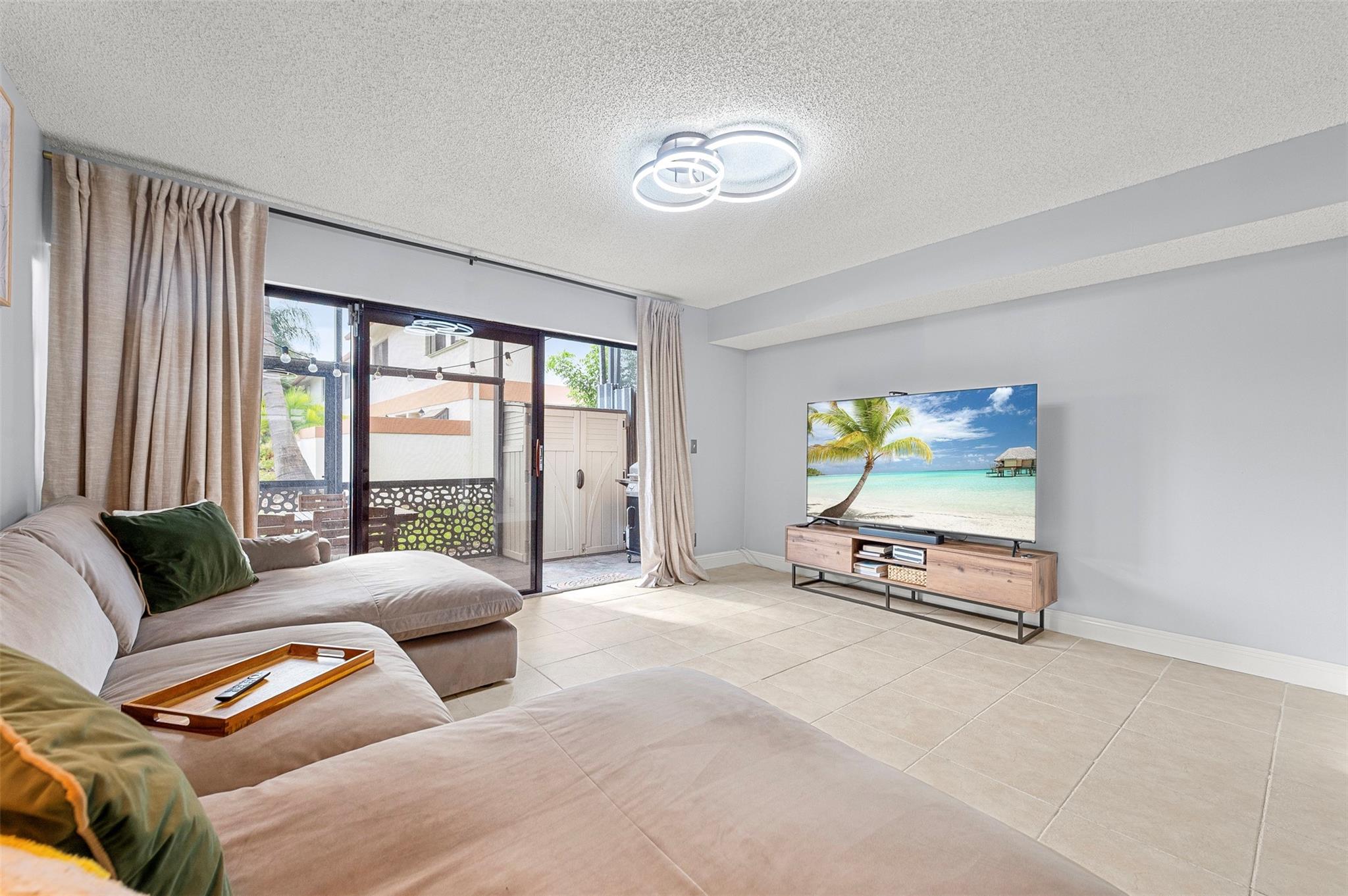 Townhomes at Orange Drive - Residential