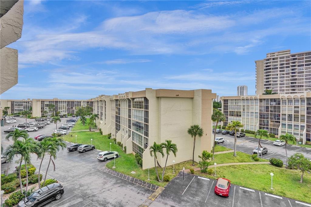 DeSoto Park Condo - Residential