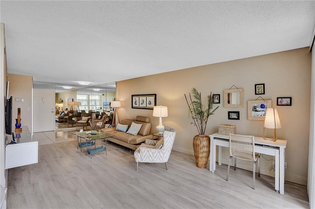 DeSoto Park Condo - Residential
