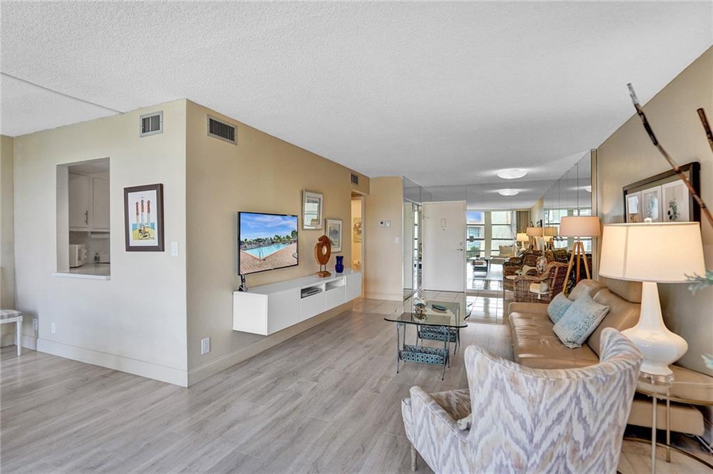 DeSoto Park Condo - Residential