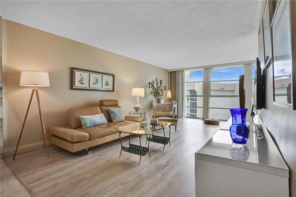 DeSoto Park Condo - Residential