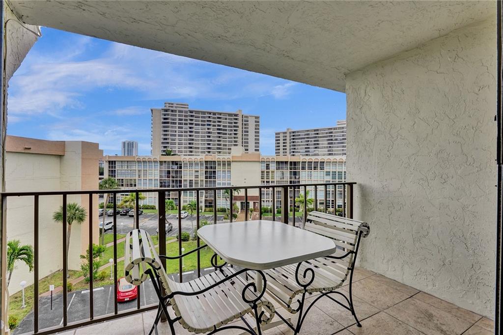 DeSoto Park Condo - Residential