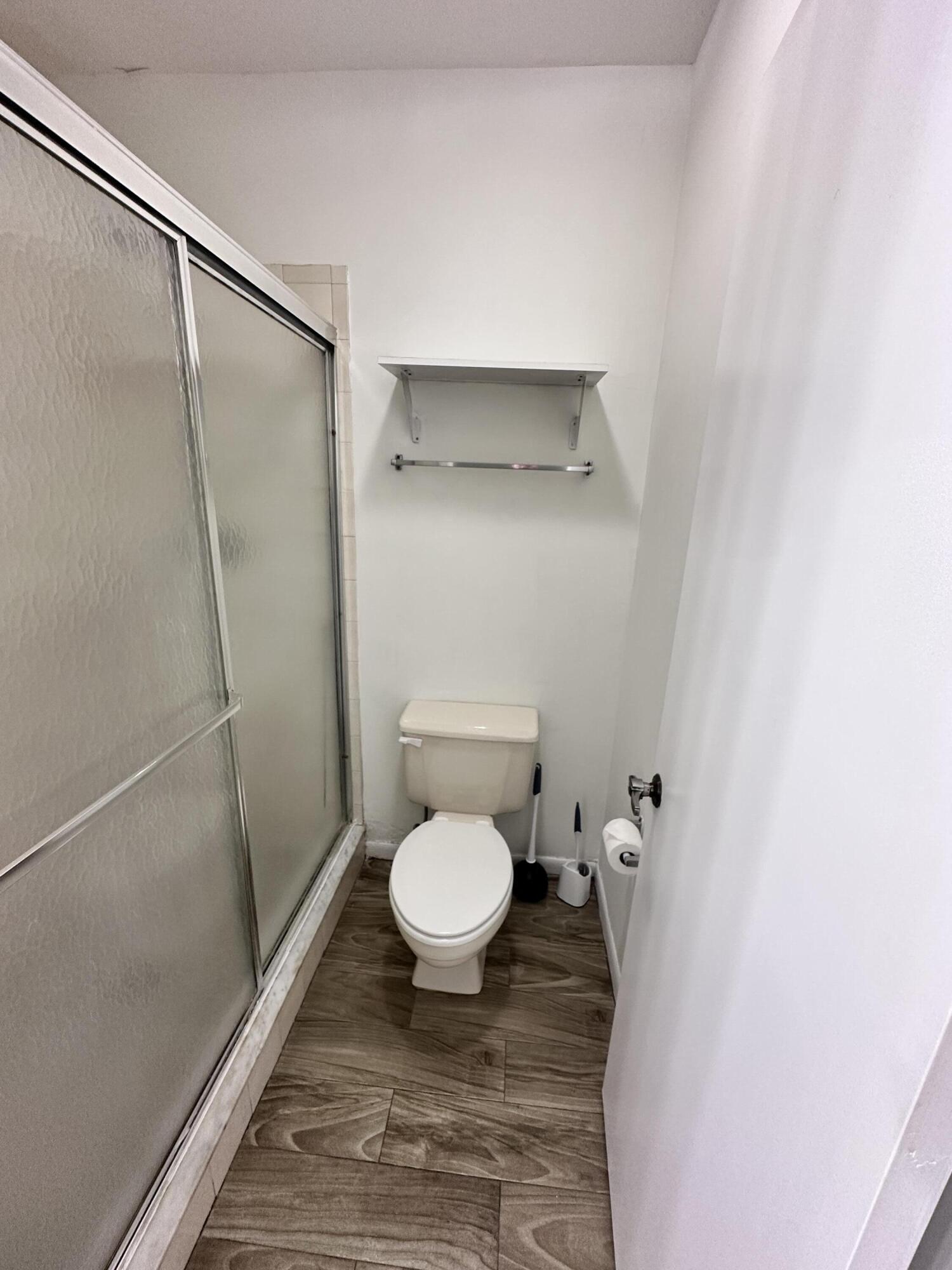 HARBOUR POINTE AT RIVER BRIDGE CONDO - Residential Lease