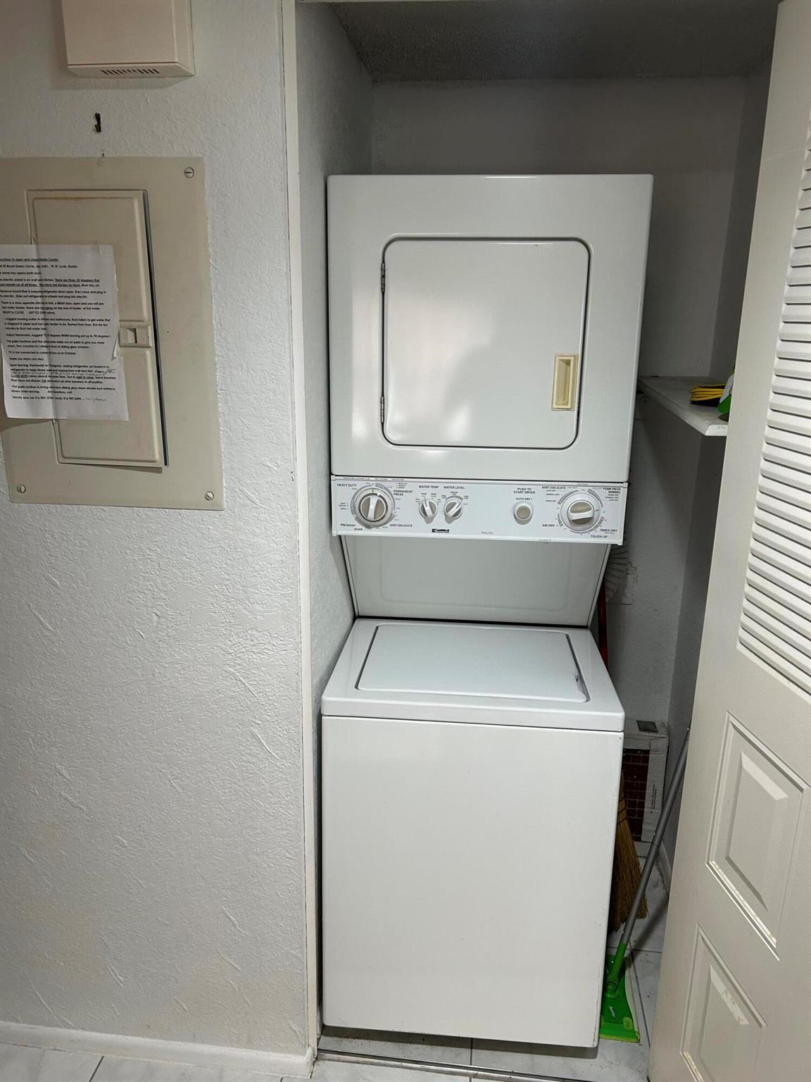 MIDPORT PLACE I, A CONDOM - Residential