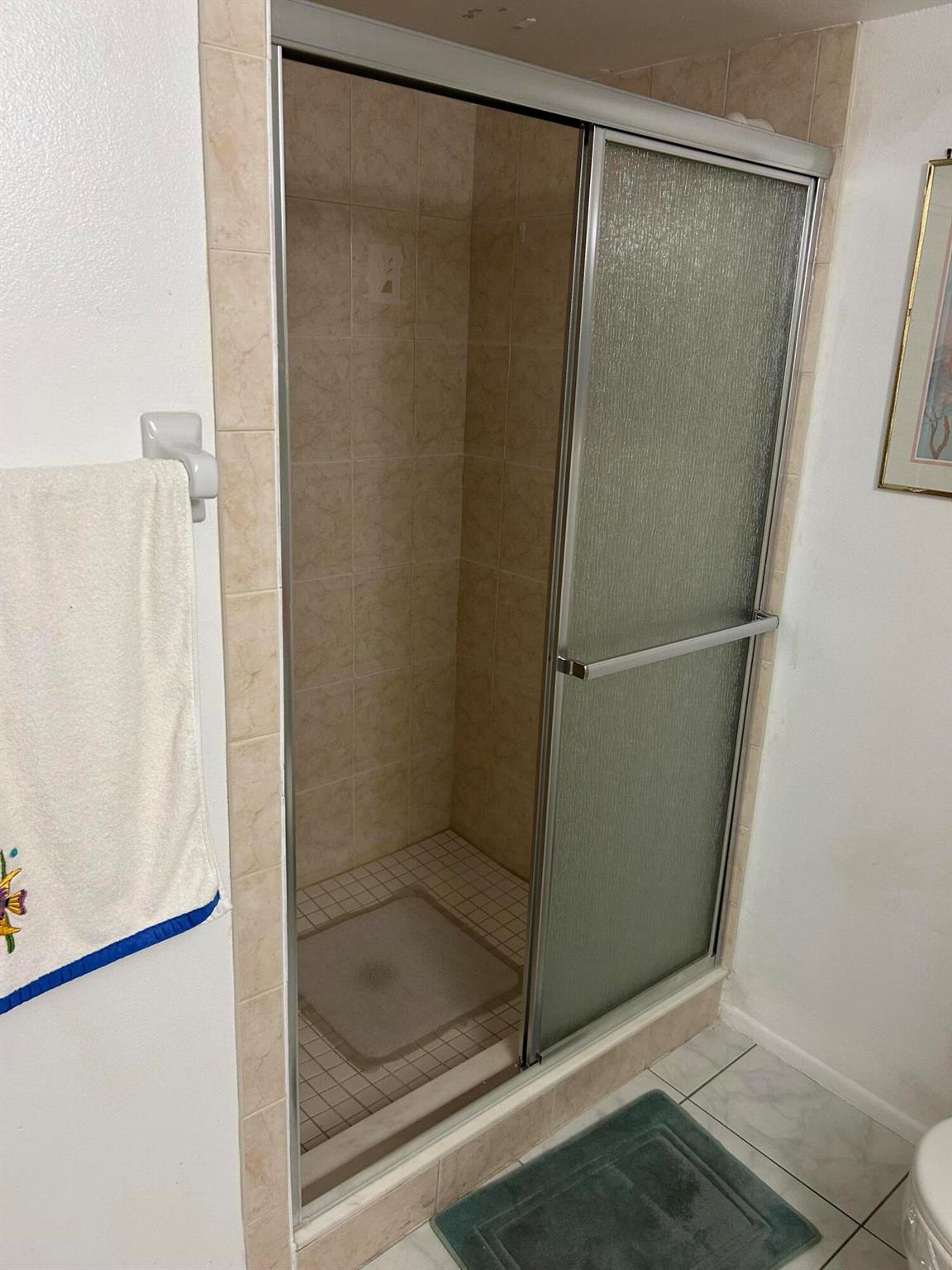 MIDPORT PLACE I, A CONDOM - Residential