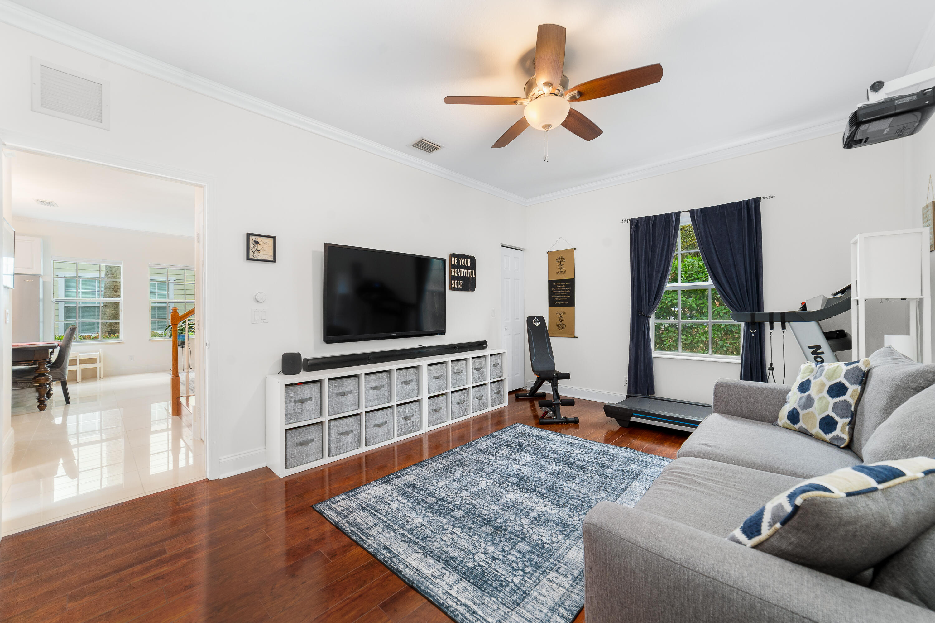 VILLA PALMS CONDO - Residential