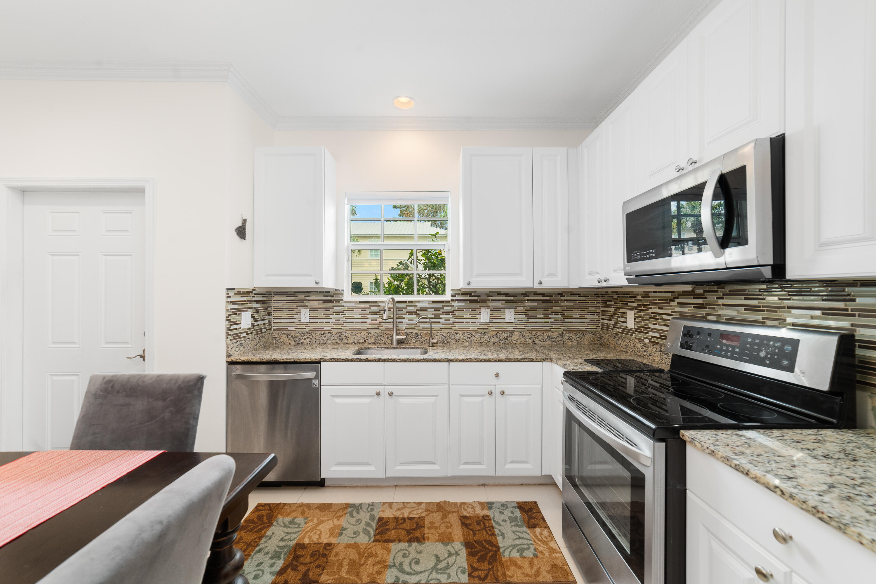 4216 Leo Lane Unit 4f