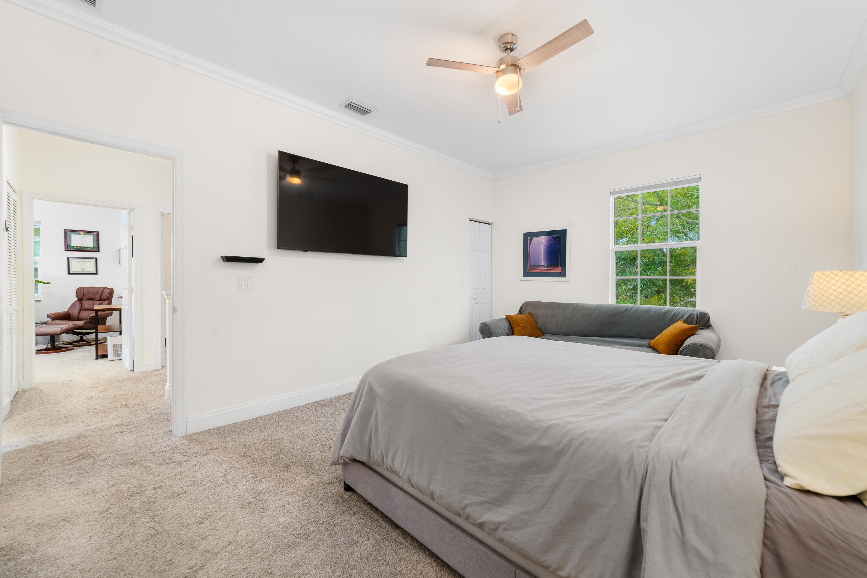 VILLA PALMS CONDO - Residential