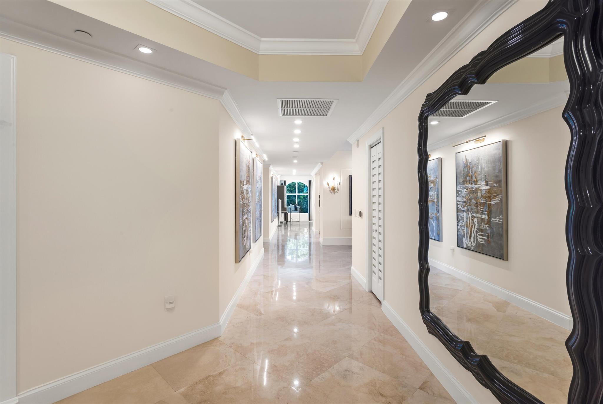 400 S Ocean Boulevard R25