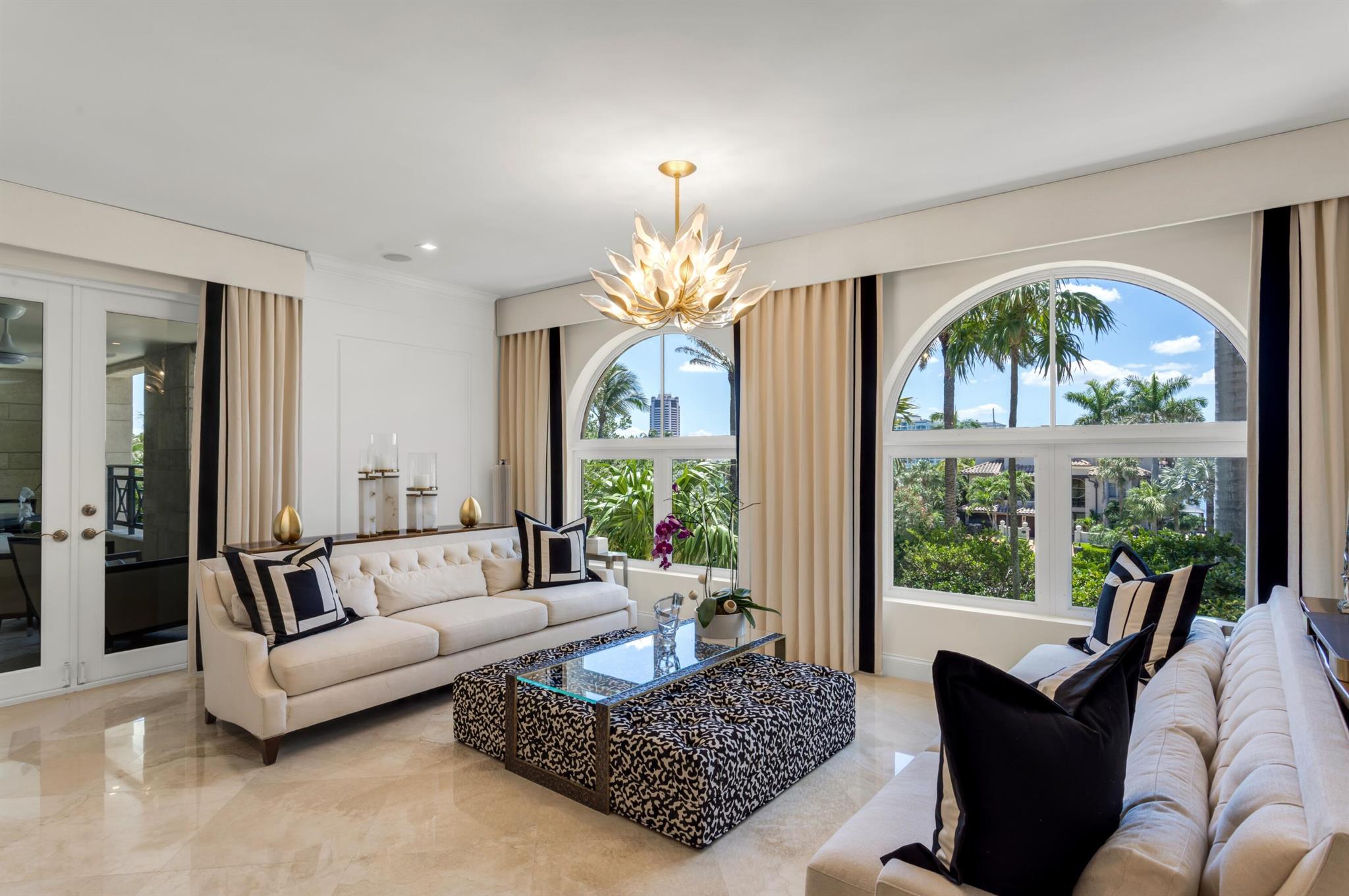 400 S Ocean Boulevard R25